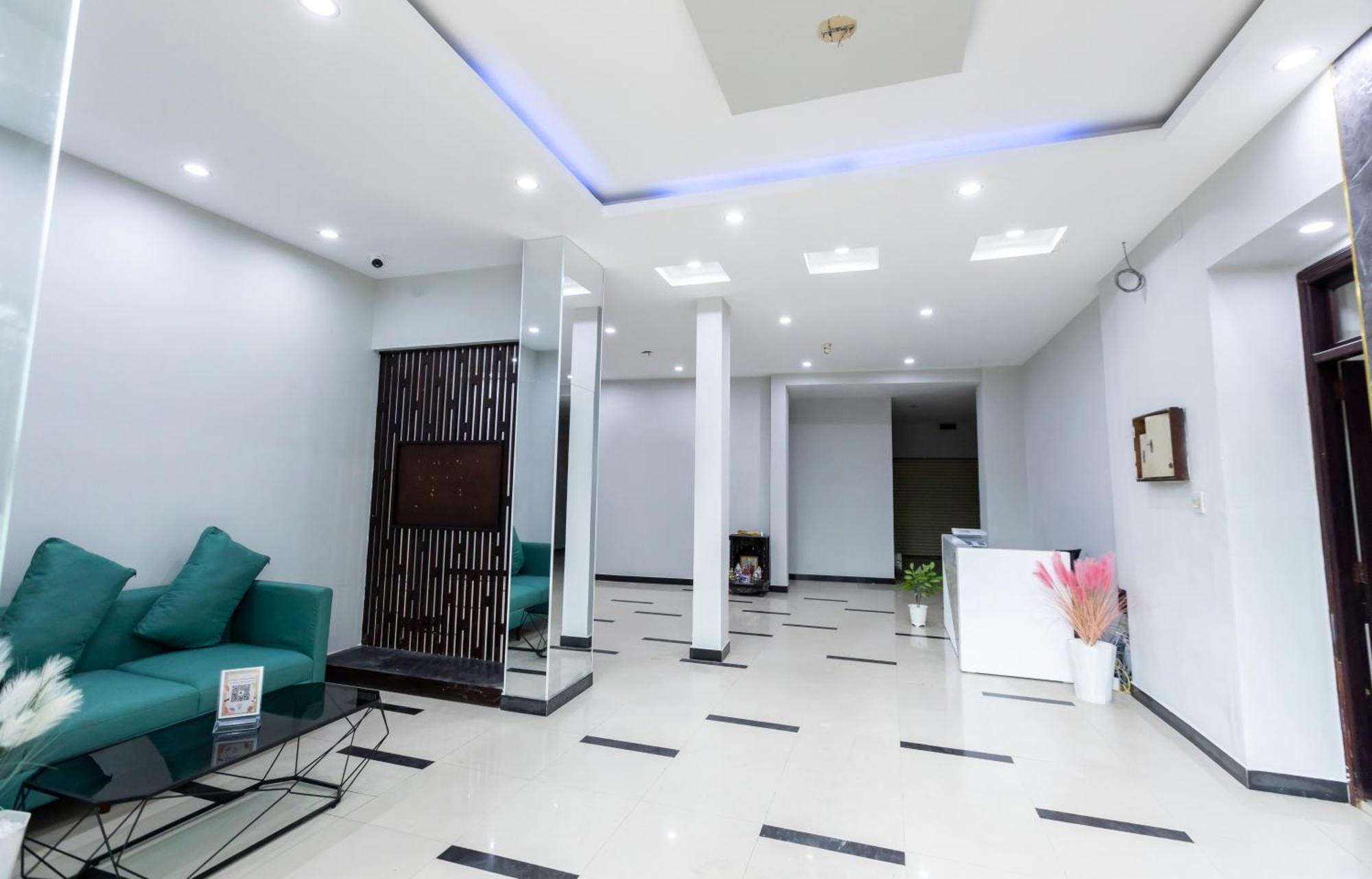 Cosmos Hotel Nha Trang By Ht Extérieur photo